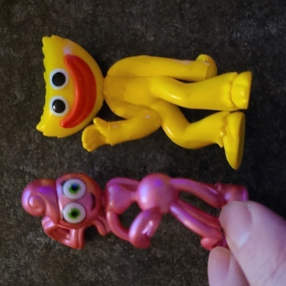 Poppy Playtime Figures Mommy Long Legs Smiling Huggy  Wuggy - Picture 1 of 2